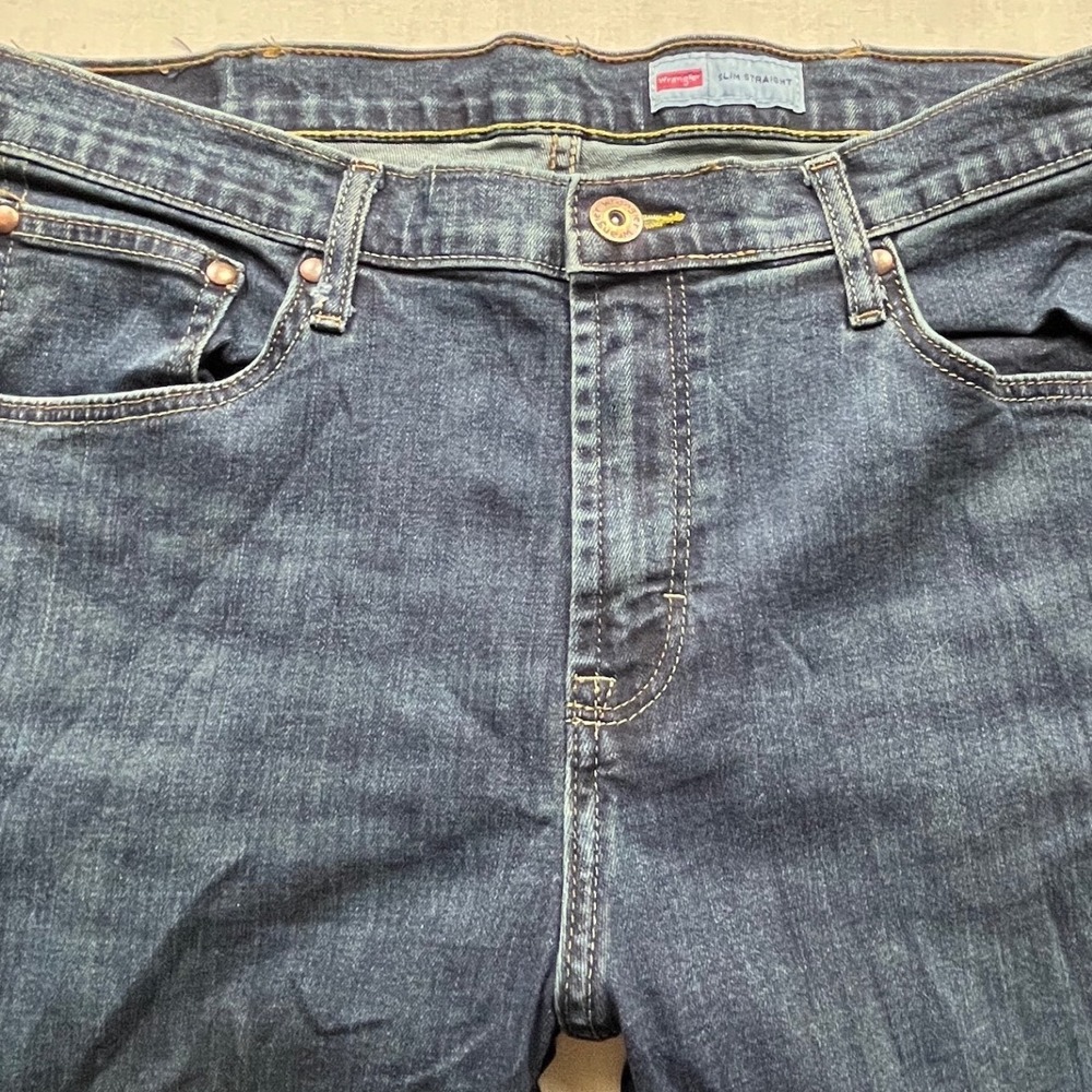 Wrangler Slim Straight Jeans Mens 34x30 Dark Wash Blue Denim Pants 112370180